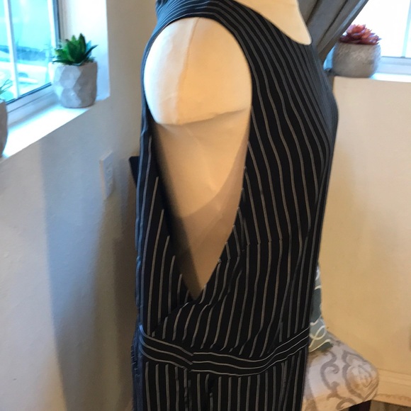 Jumpsuit - Picture 3 of 5